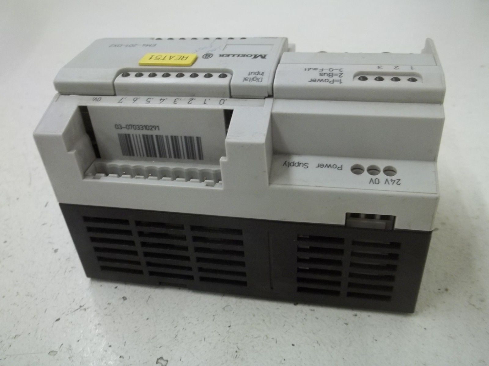 MOELLER EM4-201-DX2 POWER SUPPLY: 24VDC, 0.4A EXPANSION MODULE REMOTE  *USED*