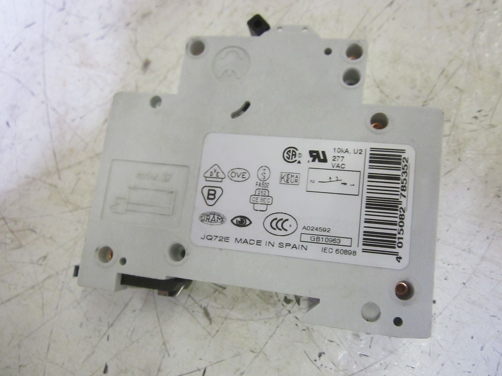 MOELLER FAZ-B16/1 CIRCUIT BREAKER 277VAC *NEW NO BOX*