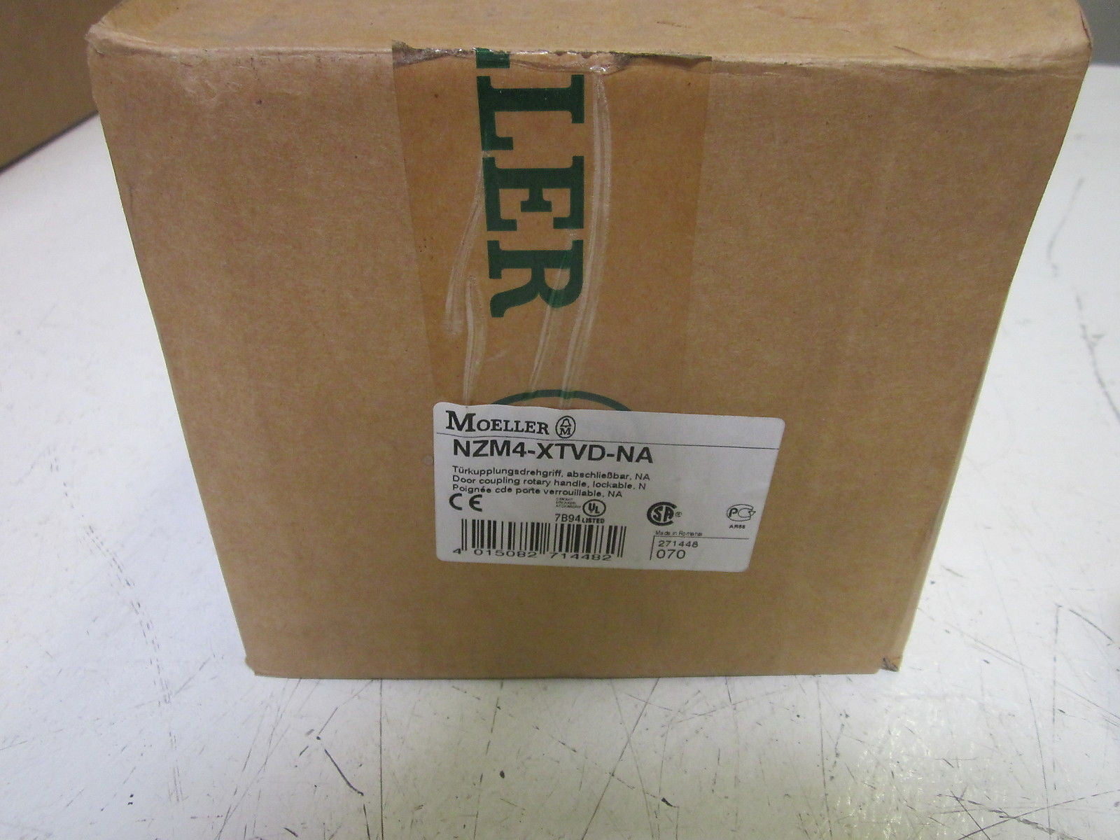 MOELLER NZM4-XTVD-NA DOOR COUPLING ROTARY HANDLE (AS PICTURED)  *NEW IN BOX*