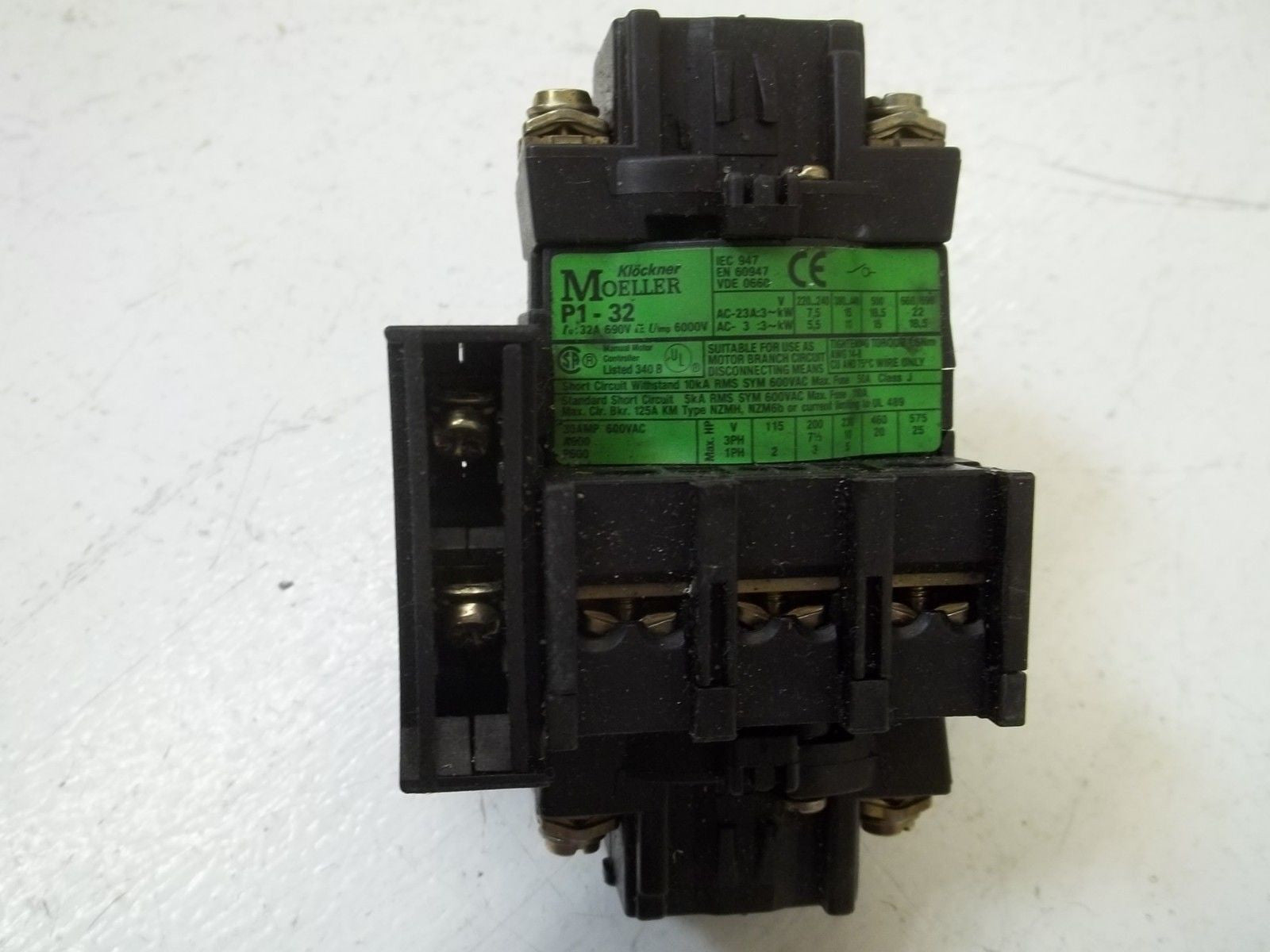 MOELLER P1-32 *USED*