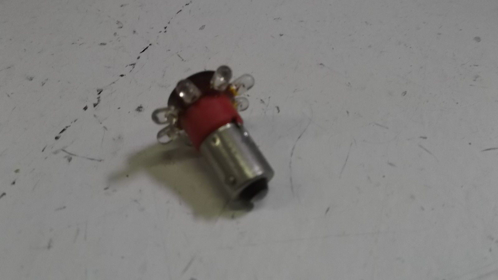 MONITOR 12VDC VALVE 8 LED CLUSTER RED 92304 *NEW NO BOX*