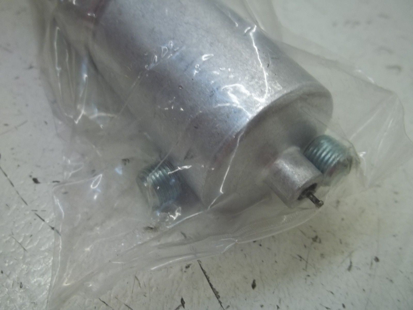 MONNIER INC. C01-3282-2 INTEGRAL FILTER REGULATOR *NEW IN BOX*