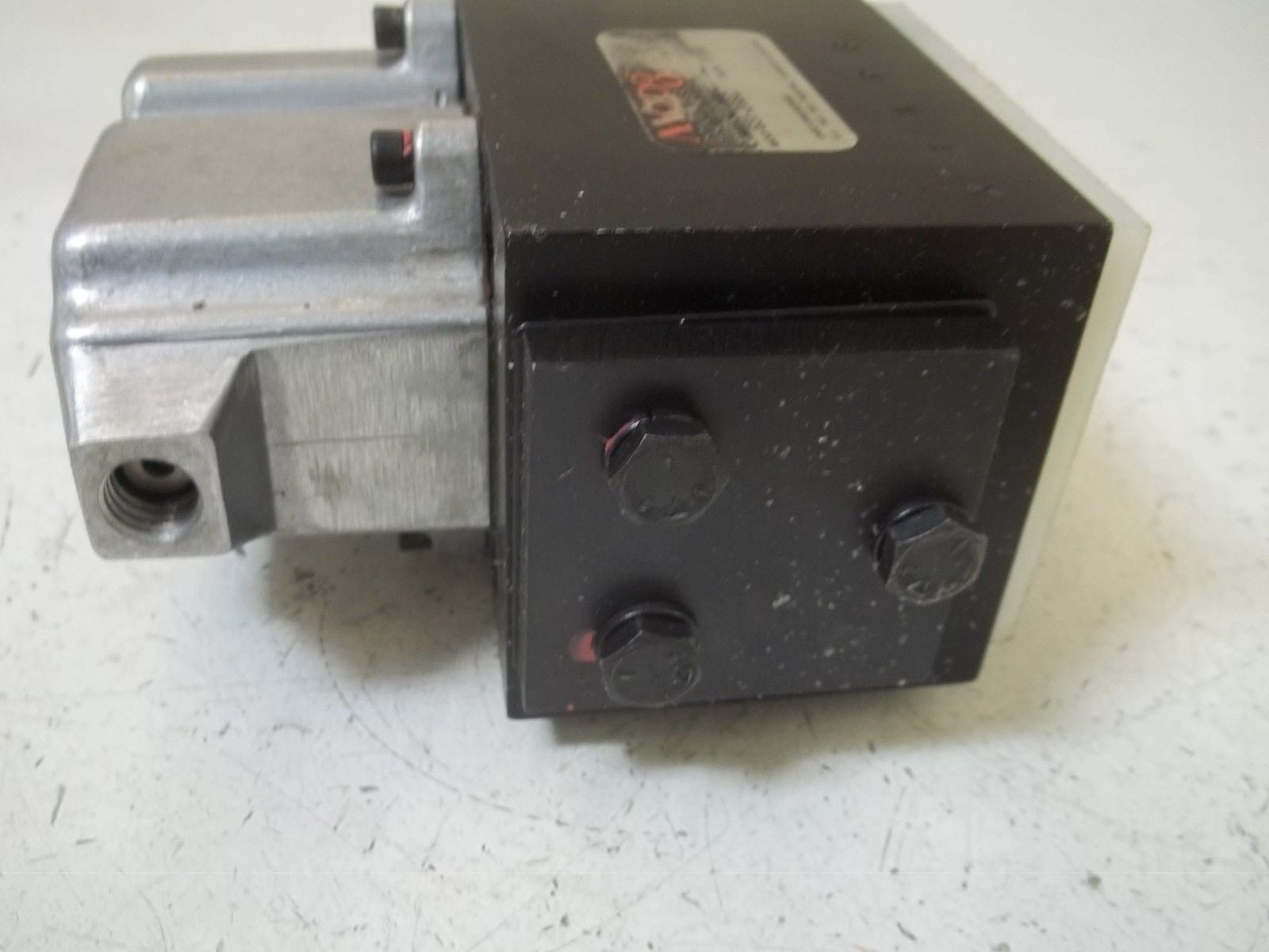 MOOG 631-266C *USED*