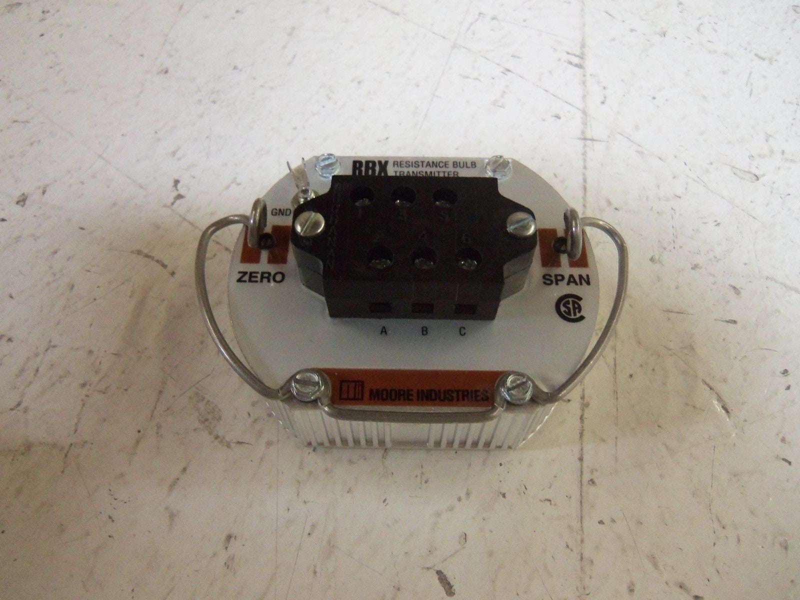 MOORE RBX/3W40-80/4-20MA/12-42DC-EZ100 TRANSMITTER *USED*