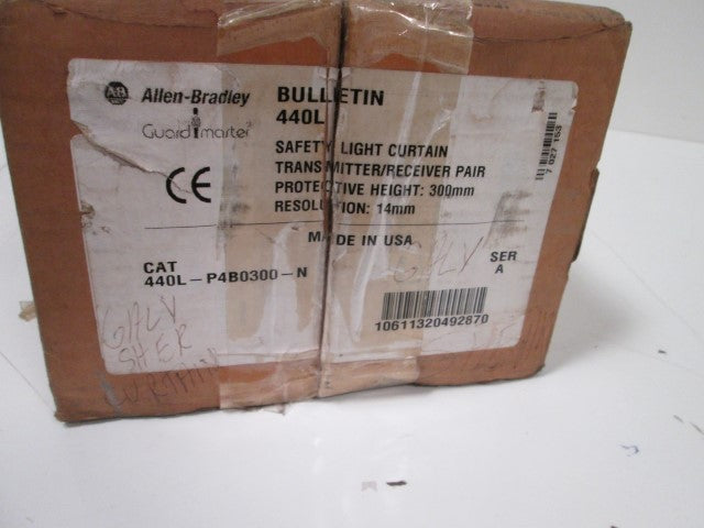 Allen Bradley 440LP4B0300N NSFP ** GENUINE ** AB 440L P4B0300N