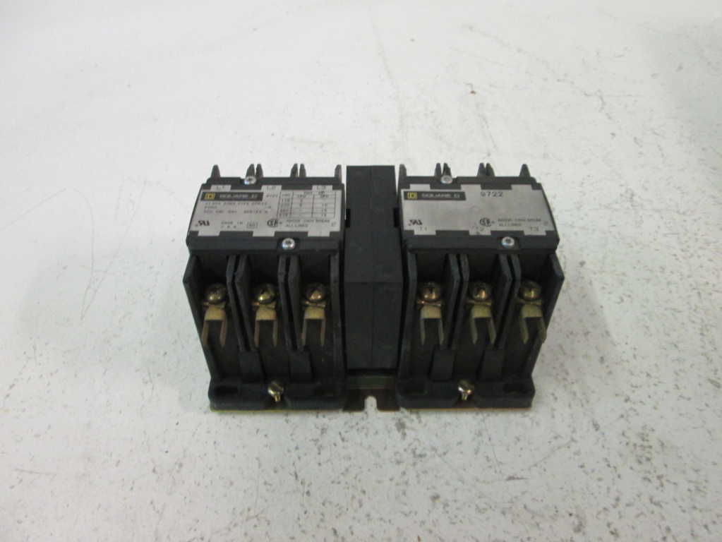 Square D 8965DPR33V02 NSFP * GENUINE * 8965 DPR33 V02 Schneider Telemecanique