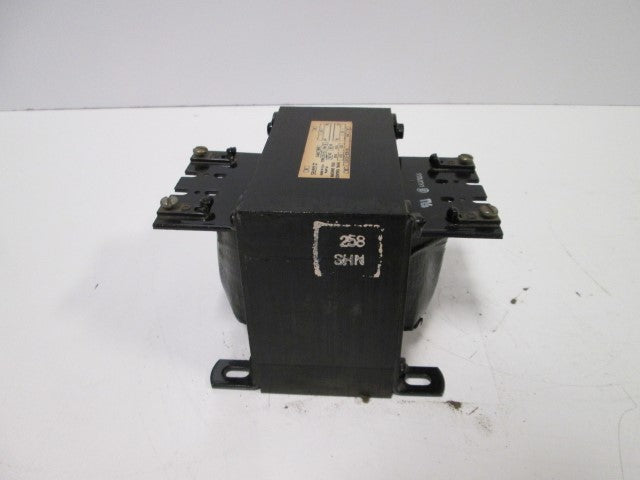 Square D 9070EO51 NSNP * GENUINE * 9070 EO 51 Schneider Telemecanique
