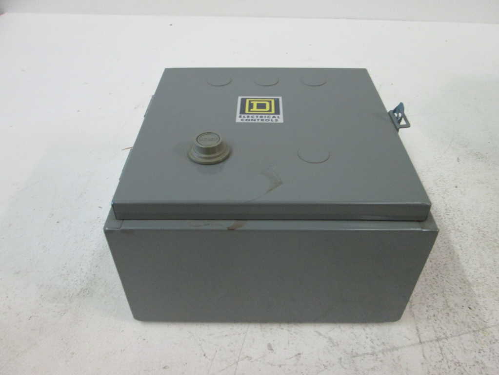 Square D 8736SCG8 120V NSNP **GENUINE** Schneider Telemecanique