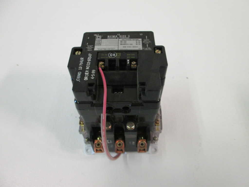Square D 8502SEO2V02 NSNP **GENUINE** 8502 SEO2 V02 Schneider Telemecanique