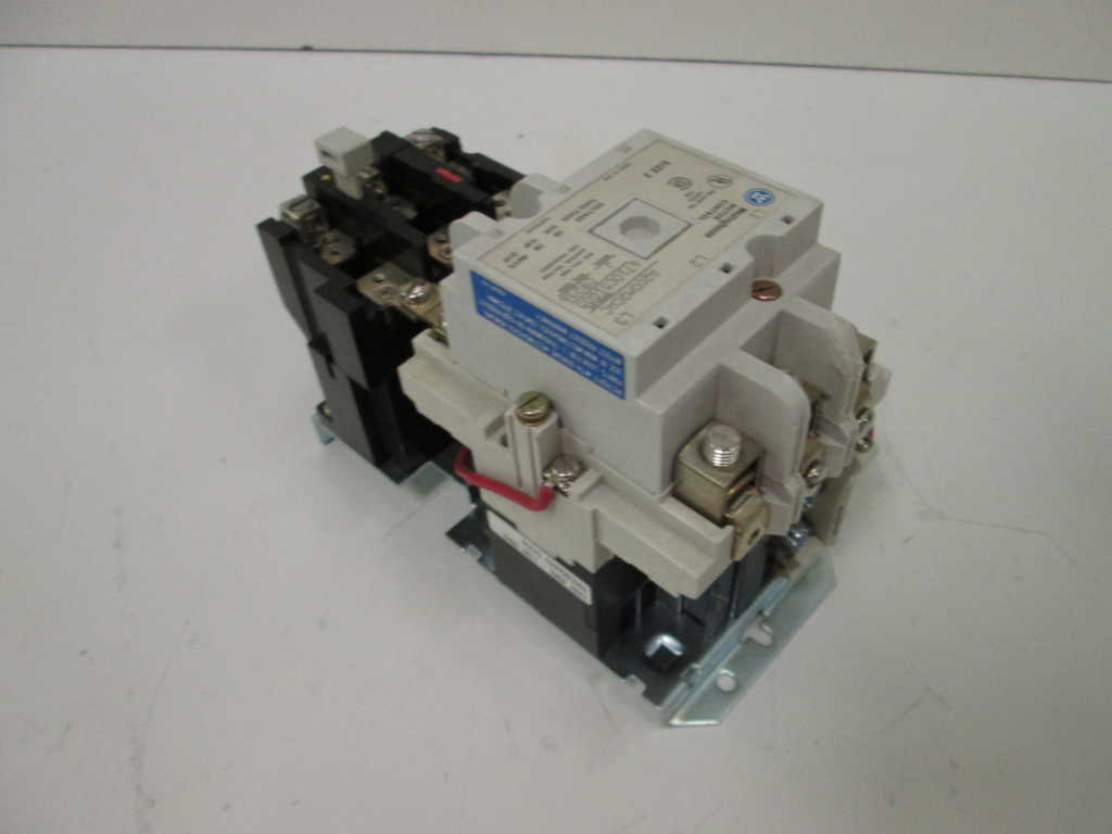 Cutler Hammer A200M2CAC NSNP **GENUINE** Westinghouse