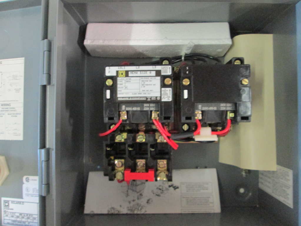 Square D 8736SBG4V03 NSFP ** GENUINE ** Schneider Telemecanique