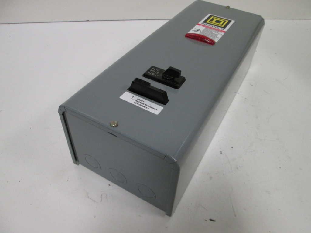 Square D 8536SBG2V81CF4P1TX22 NSFP **GENUINE** Schneider Telemecanique