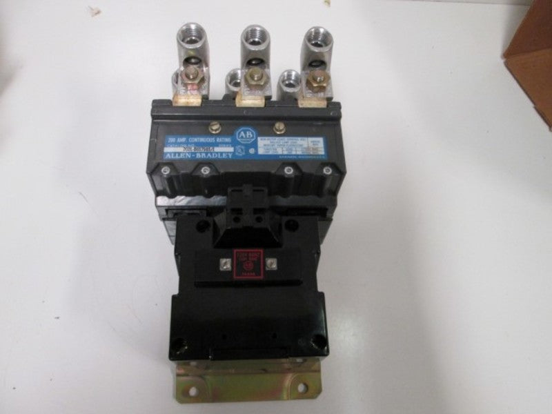 Allen Bradley 702LB657985/1 NSFP * GENUINE * AB 702L B657985/1