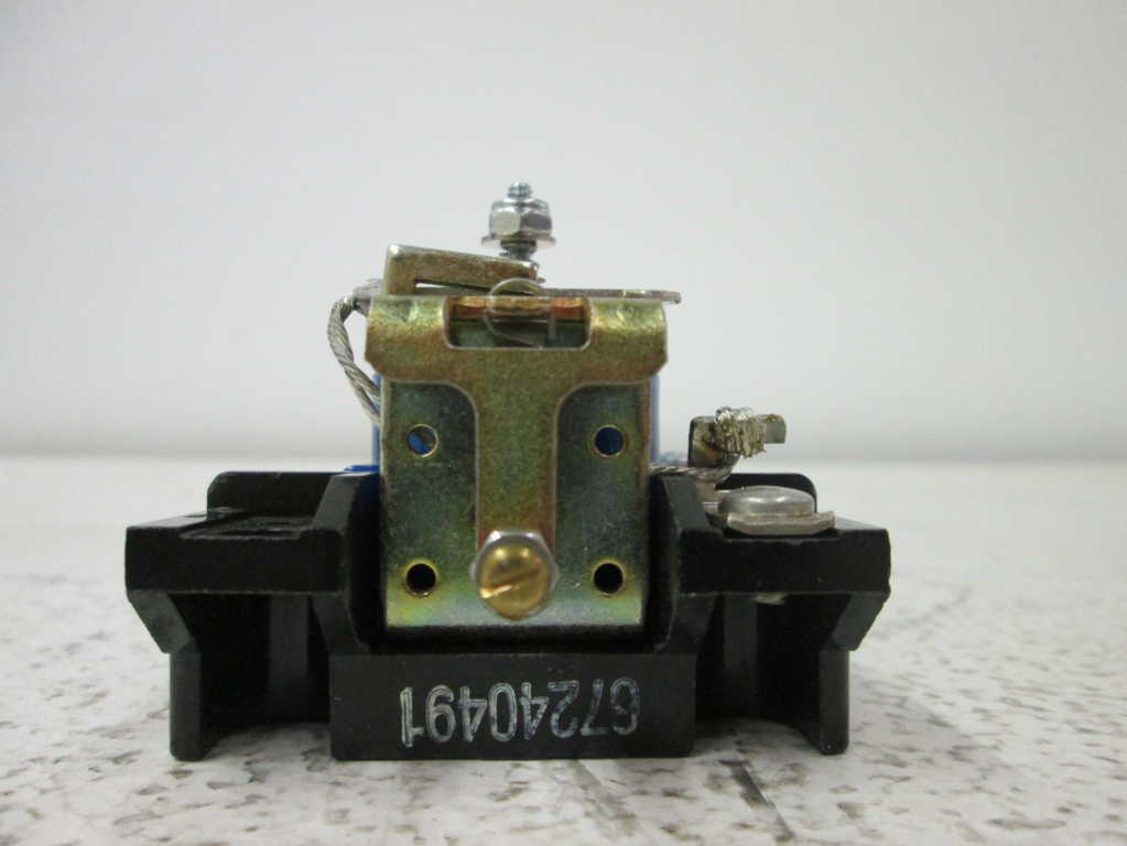 Cutler Hammer D11VR10C NSFP * GENUINE * Westinghouse