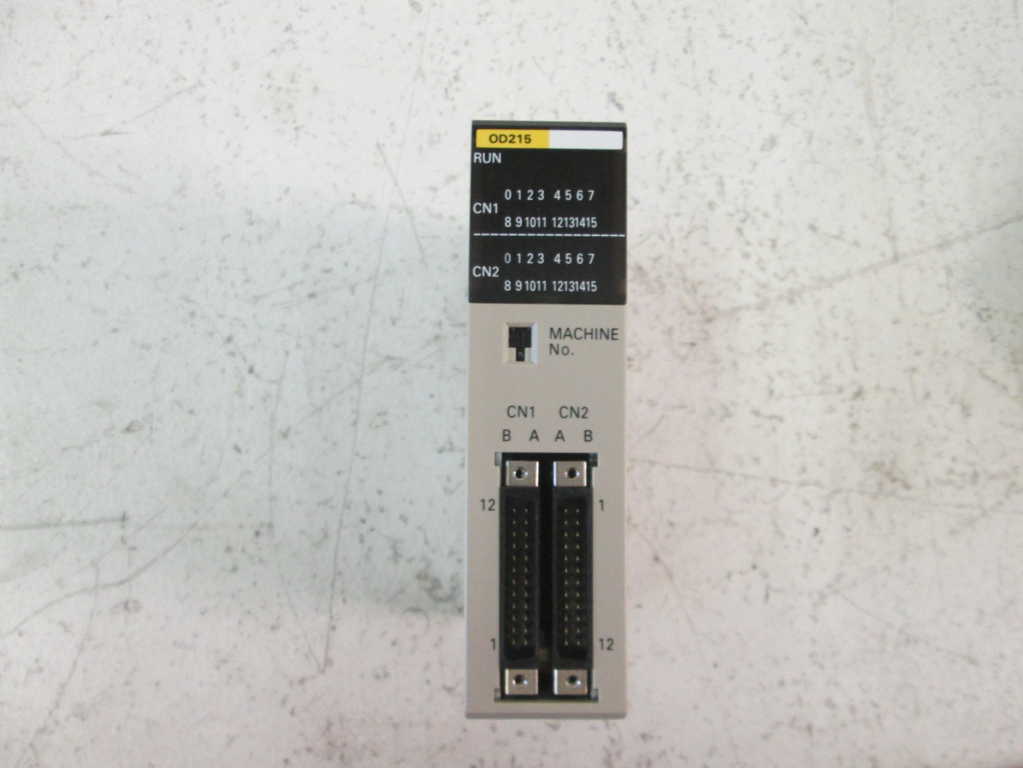 Omron C200HOD215 NSFP * GENUINE * C200H OD215