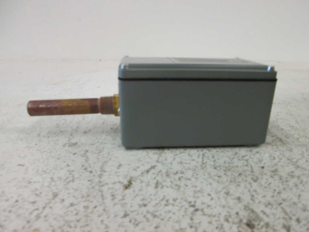 Allen Bradley 837V2J NSFP **GENUINE** AB 837 V2J