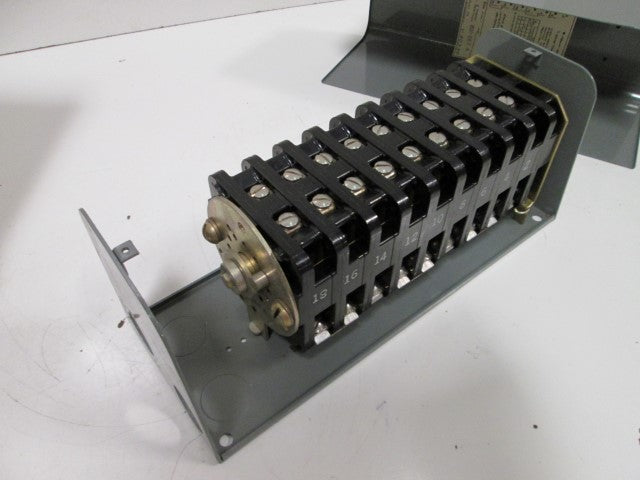 Allen Bradley 806B63 NSFP **GENUINE** AB 806 B63