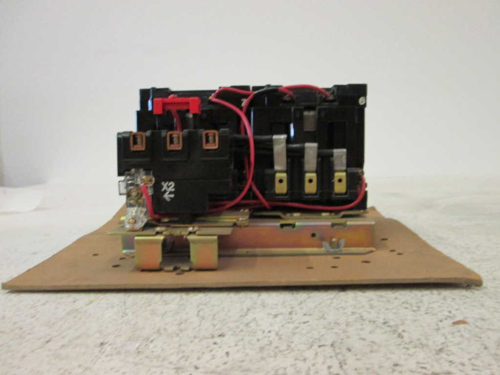 Square D 8736SCO8V02S NSNP **GENUINE** Schneider Telemecanique