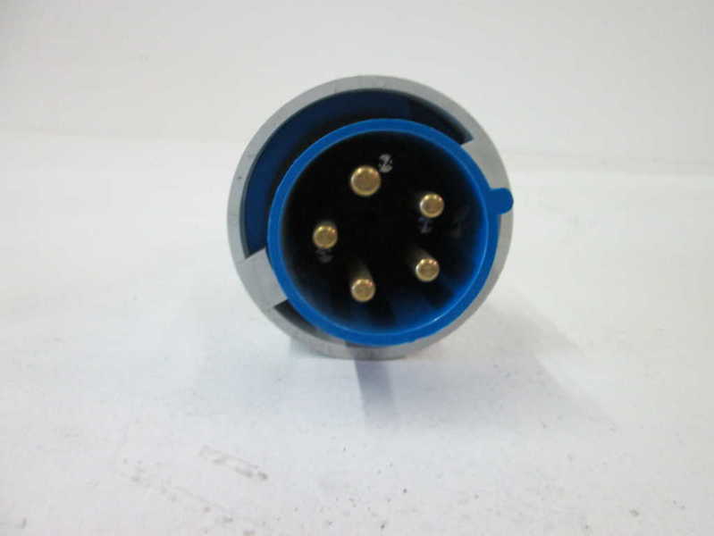 Hubbell C560C9W NSNP * GENUINE *