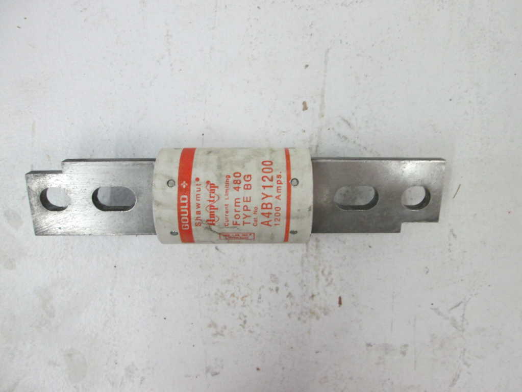 Gould Ferraz Shawmut Mersen A4BY1200BG NSFP **GENUINE**