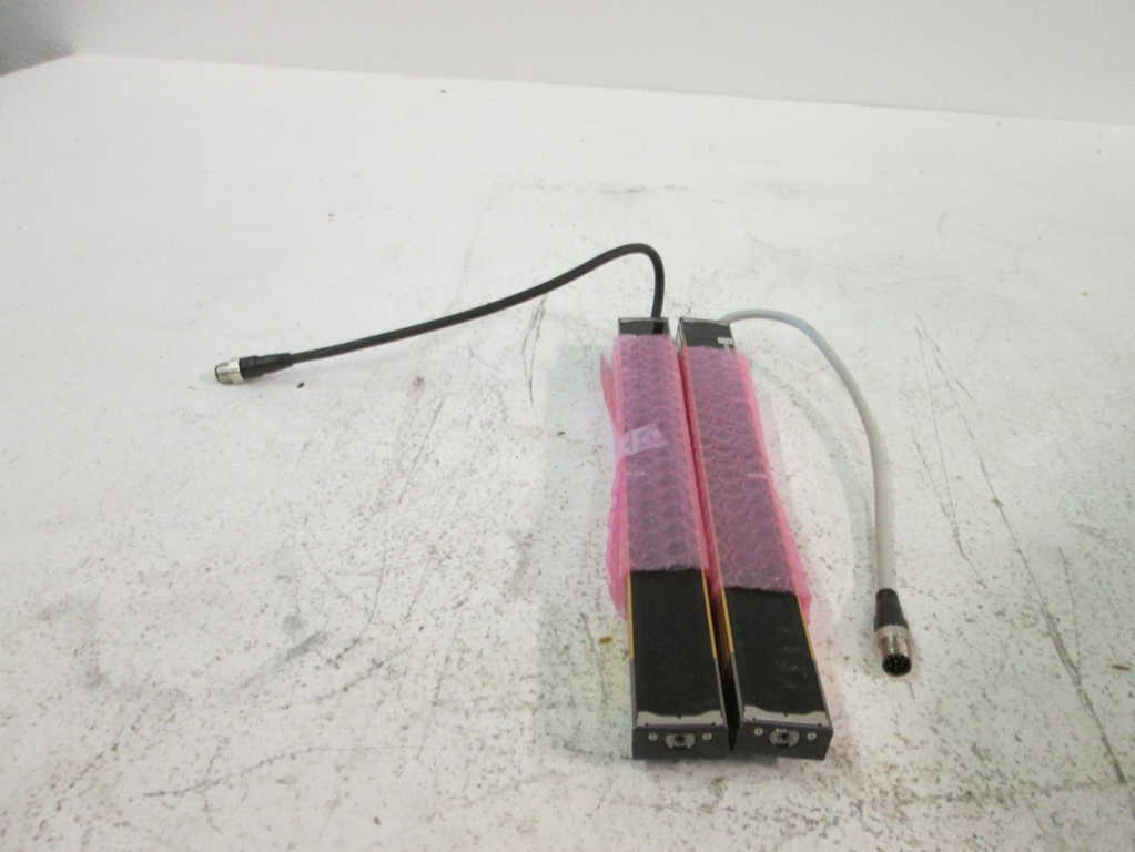 Omron F3SJA0455P20 NSFP **GENUINE**
