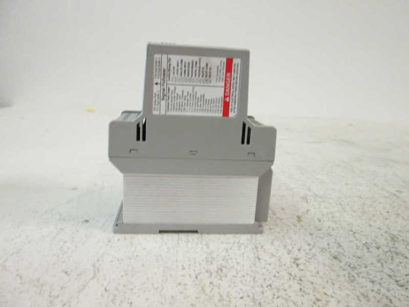 Allen Bradley 160AA04NSF1 NSNP * GENUINE * AB 160 AA04NSF1