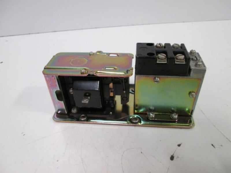 Allen Bradley 849ZOB32 NSFP * GENUINE * AB 849 ZOB32
