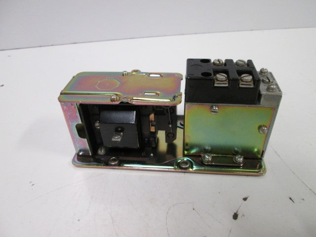Allen Bradley 849ZOB32 NSFP **GENUINE** AB 849 ZOB32