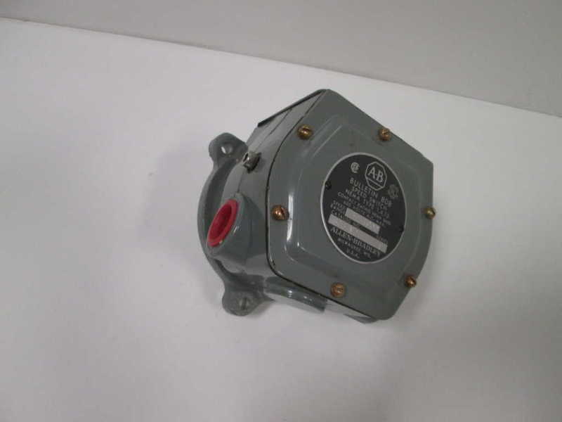 Allen Bradley 808M2 NSNP * GENUINE * AB 808 M2