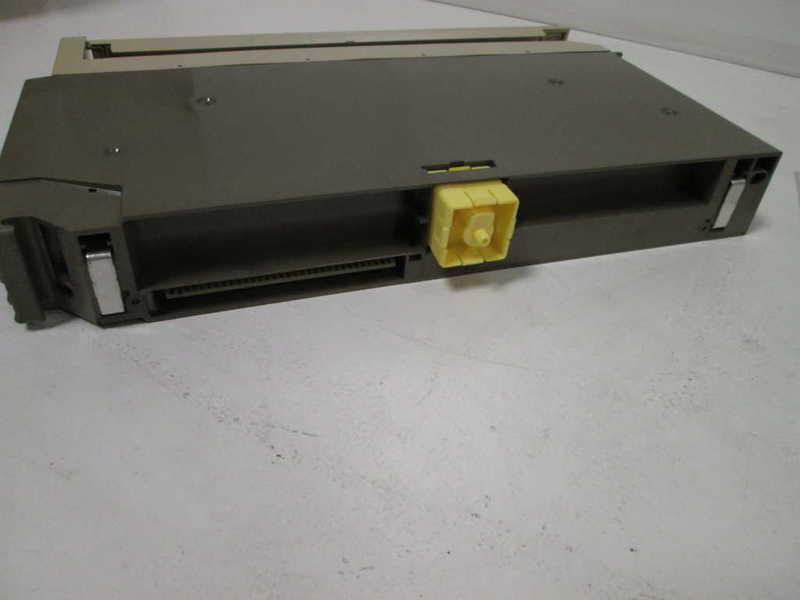 Siemens 6ES54707LC13 NSFP * GENUINE * Furnas