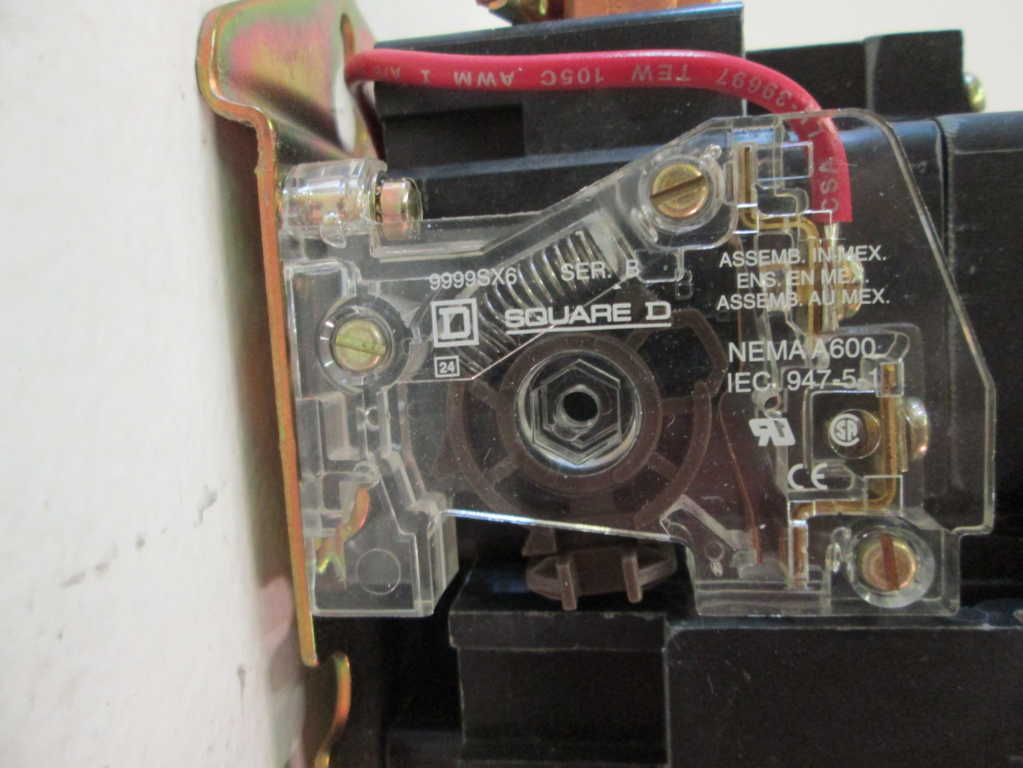 Square D 8536SEO1V06H20 NSFP **GENUINE** Schneider Telemecanique