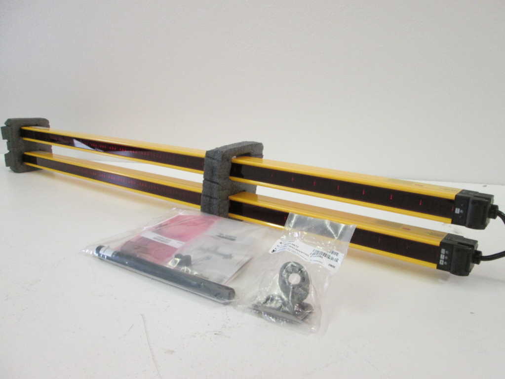 Omron MSF4800S201200 NSFP **GENUINE**