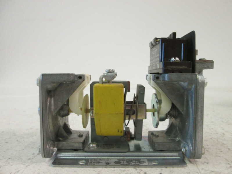 Cutler Hammer D80JE10B NSNP * GENUINE * Westinghouse