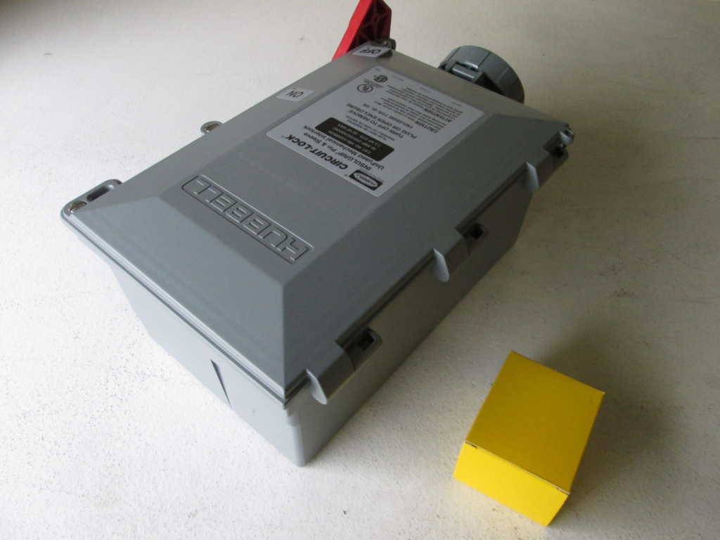 Hubbell HBL460MIS2W NSNP **GENUINE**