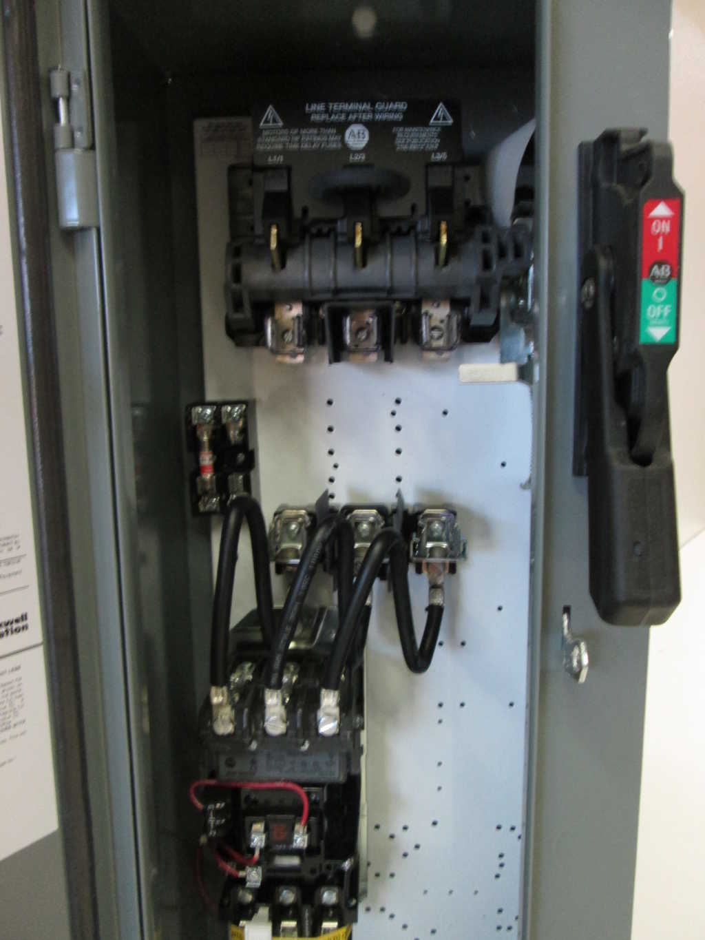 Allen Bradley 512CACD2125R NSFP **GENUINE** AB