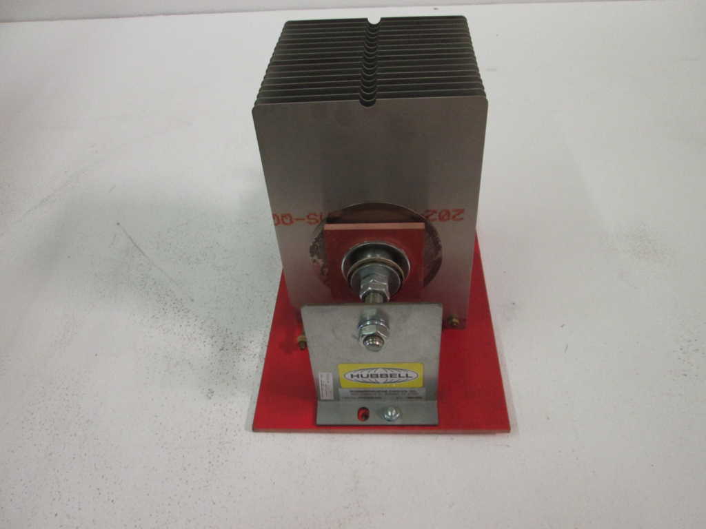 Hubbell HC03009040 NSNP **GENUINE**