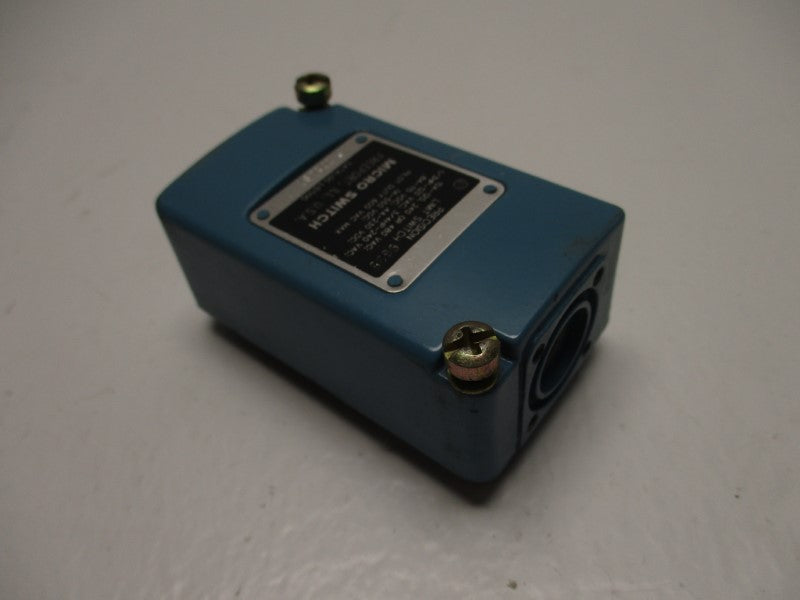 MICRO SWITCH 201LS1 (AS PICTURED) UNMP