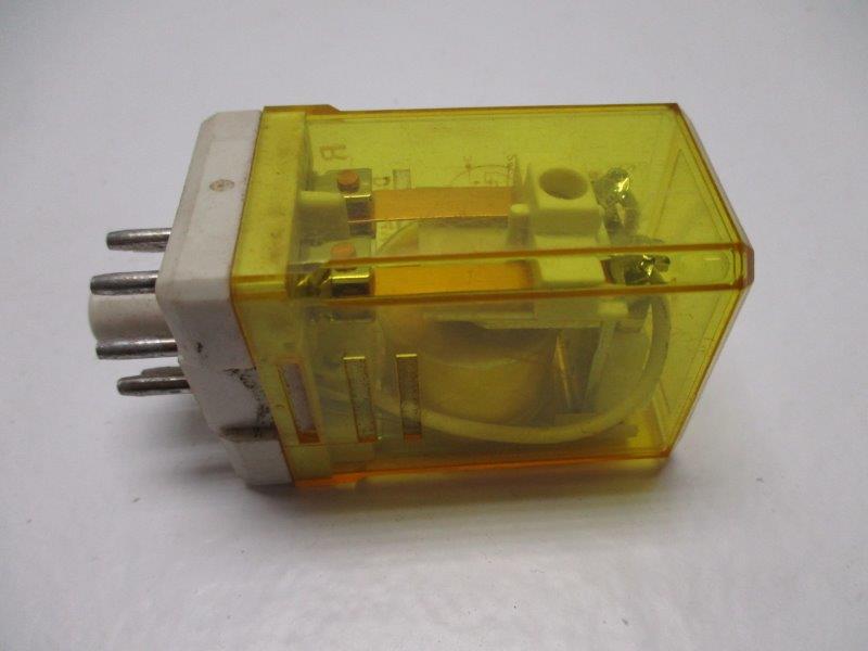 IDEC RR2P-L 24VDC  UNMP