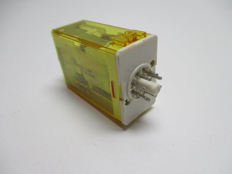 IDEC RTA-SP2N 120V  UNMP