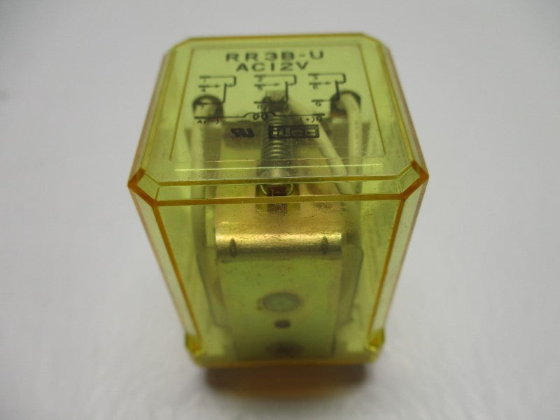 IDEC RR3B-U RELAY 12VAC NSNP