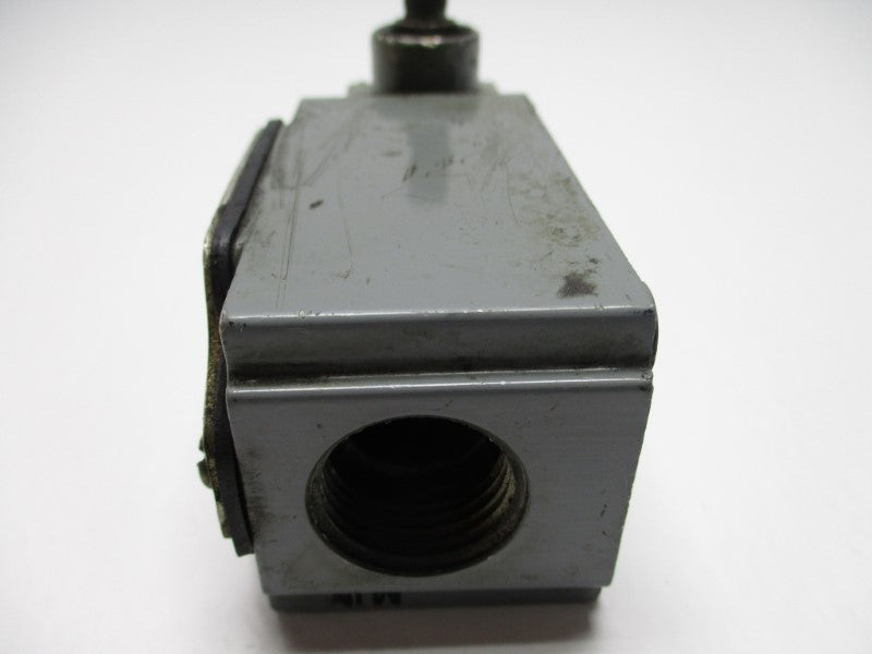 INDUSTRIAL SPARE PART 802T-L2 SER. D UNMP
