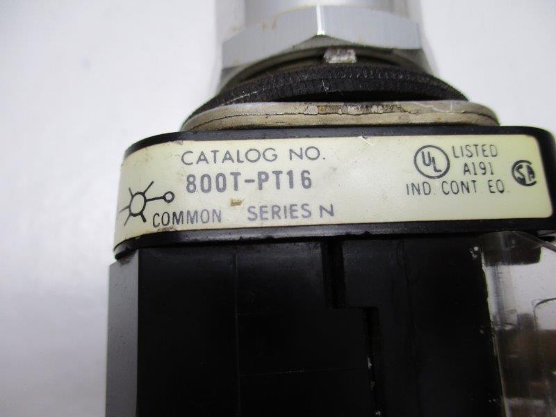 ALLEN BRADLEY 800T-PT16R SER. N  UNMP