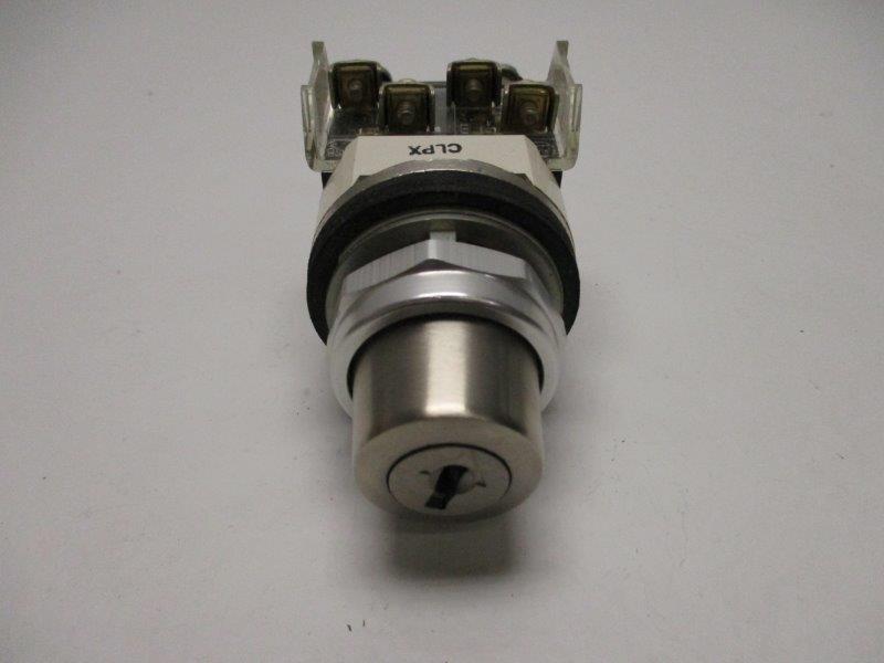 ALLEN BRADLEY 800T-N231KK4 SER. T (NO KEY)  UNMP