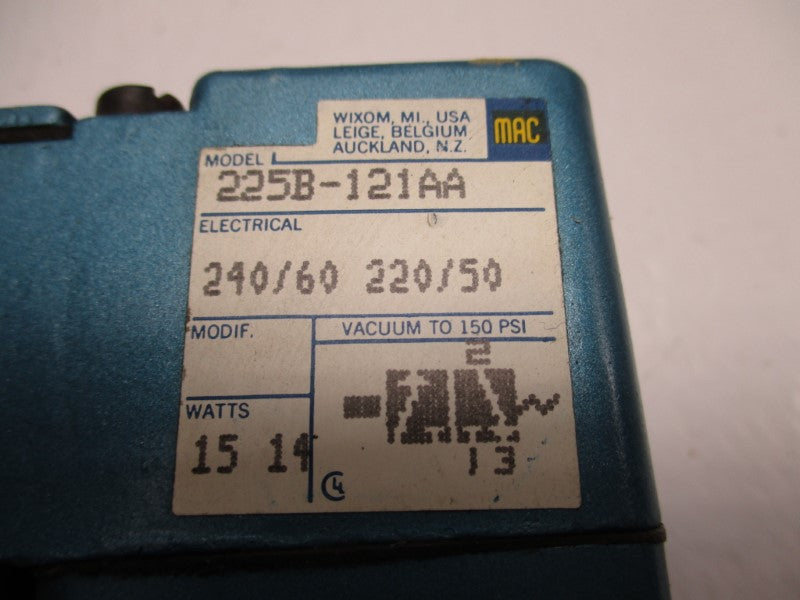 MAC 225B-121AA 240VAC UNMP