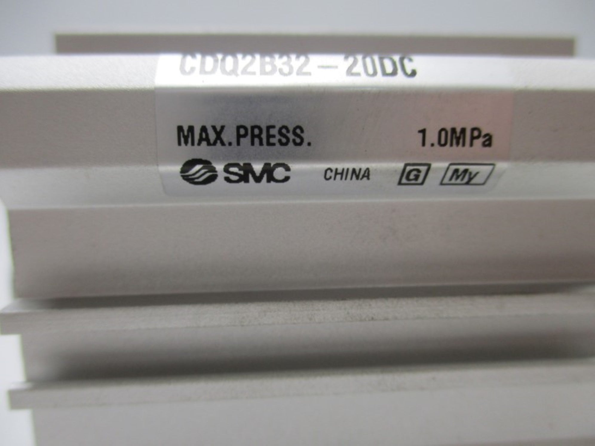 SMC CDQ2B32-20DC NSNP