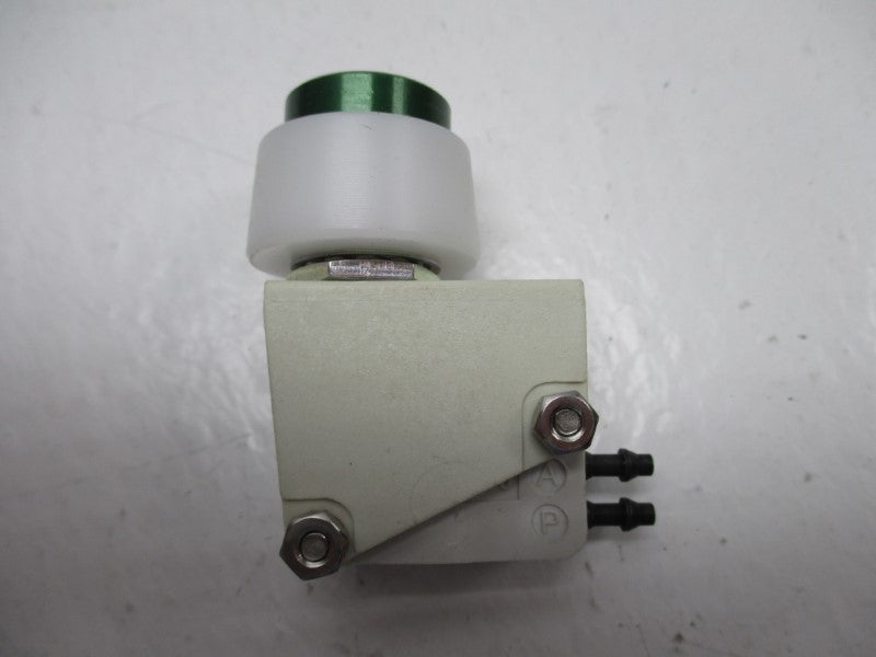 SMC VM1000-4NU-32G NSNP