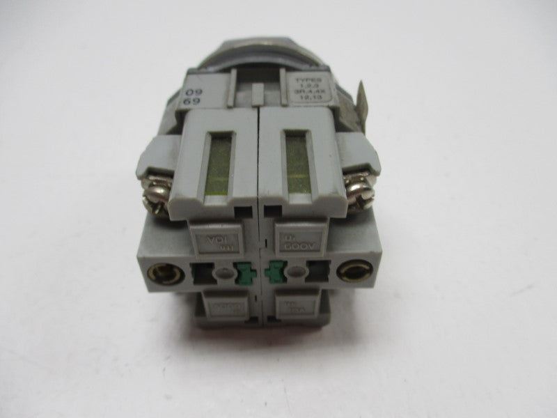 IDEC ASD210N (AS PICTURED) UNMP