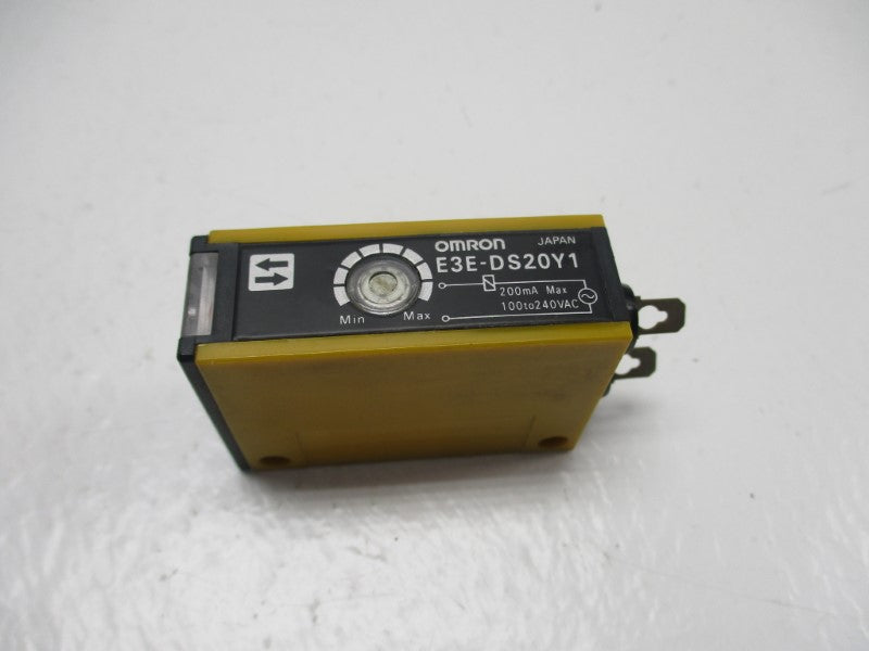 OMRON E3E-DS20Y1 UNMP
