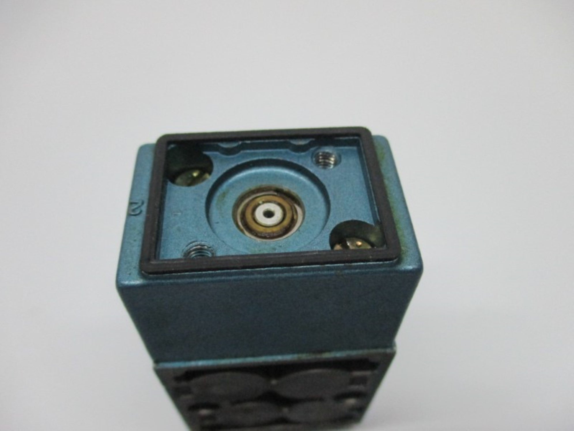 MAC 712C-12-PI-111CA 120V UNMP