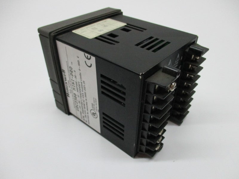 HONEYWELL DC230B-CO-0A-10-000P000-00-0 UNMP